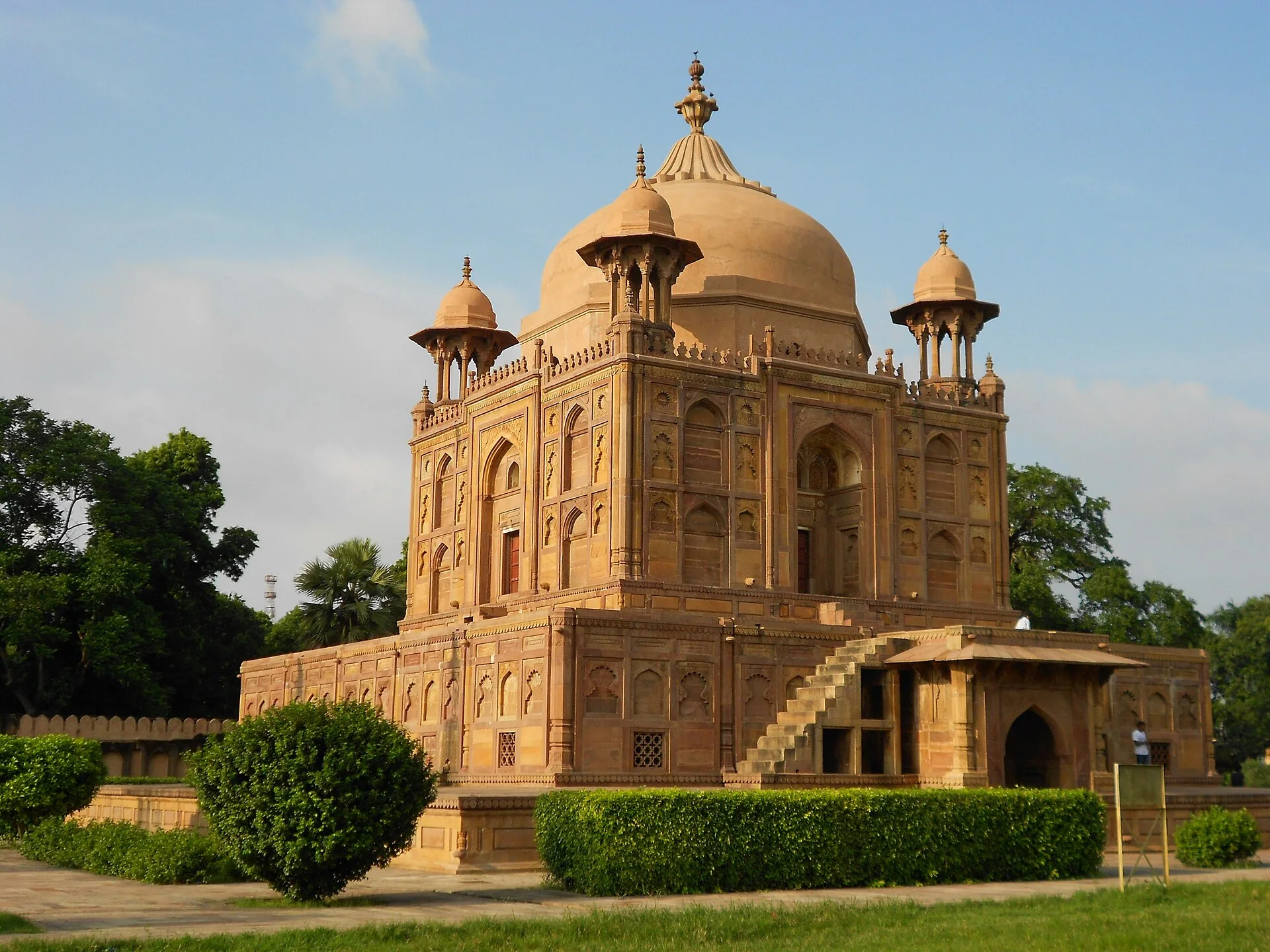 Khusro Bagh Royal Mahal